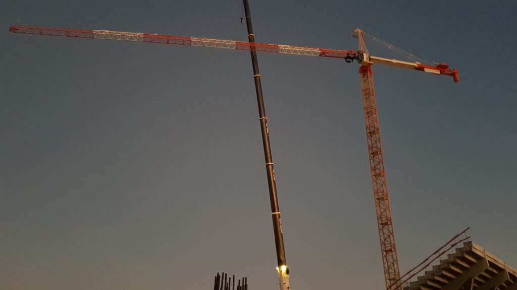 עגורנים 12-16 טון בפרויקט אצטדיון בלומפילד המחודש תל אביב-יפו - תמונה 3 | רמא