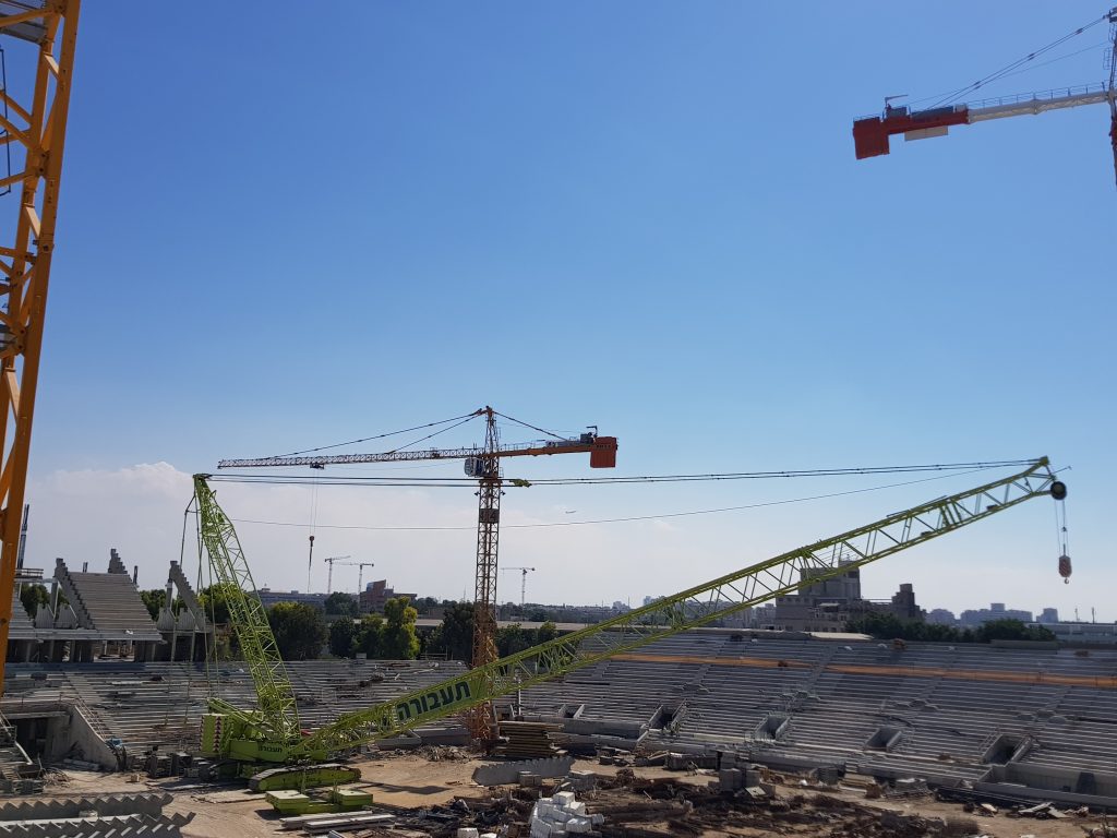 עגורנים 12-16 טון בפרויקט אצטדיון בלומפילד המחודש תל אביב-יפו - תמונה 31 | רמא