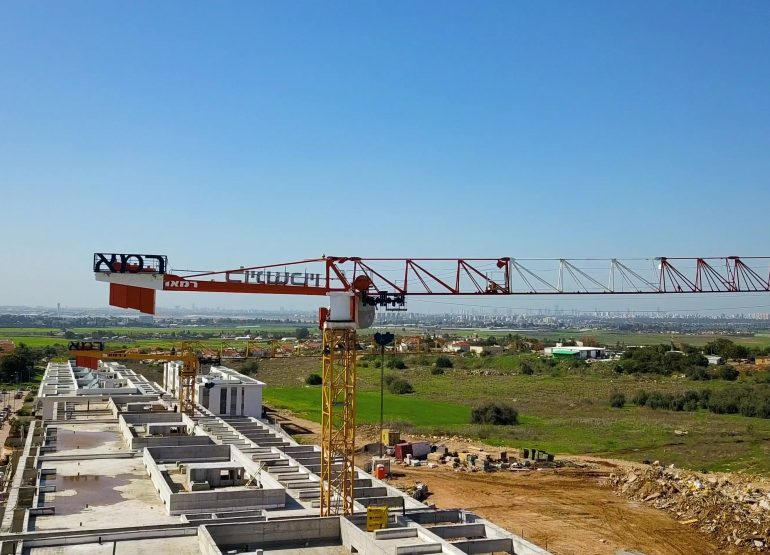 השכרת עגורן צריח עם רמא: פתרונות מתקדמים לבנייה ובטיחות | רמא