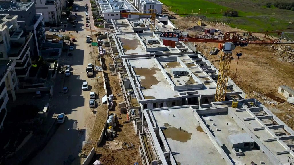 עגורני צריח בפרויקט בית החולים סורוקה באר שבע – קן התור - תמונה 3 | רמא